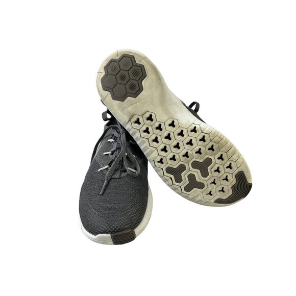 Nike Free Men's Grey & White Sneakers - Picture 4 of 7